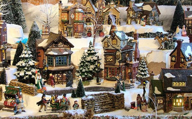 weihnachtlich belebte Dörfer